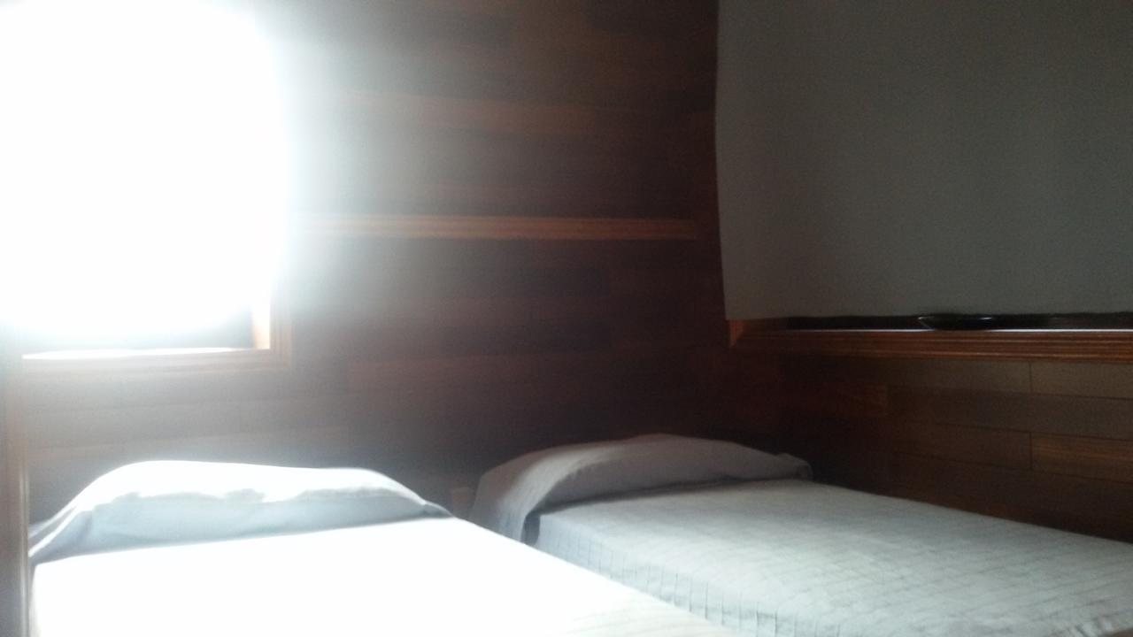 Sunset Inn Фамара Екстер'єр фото
